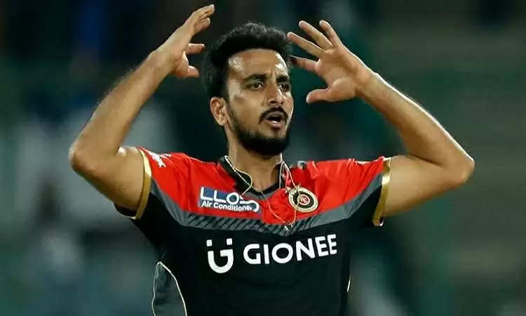 हर्षल पटेल के नाम जुड़ा शर्मनाक रिकॉर्ड, IPL के इतिहास में अबतक का सबसे महंगा 20वां ओवर- देखें Video