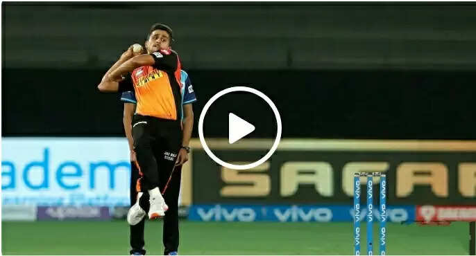 IPL 2021 के डेब्यू में किसी भारतीय तेज गेंदबाज द्वारा फेंकी गई सबसे तेज गेंद, देखें VIDEO